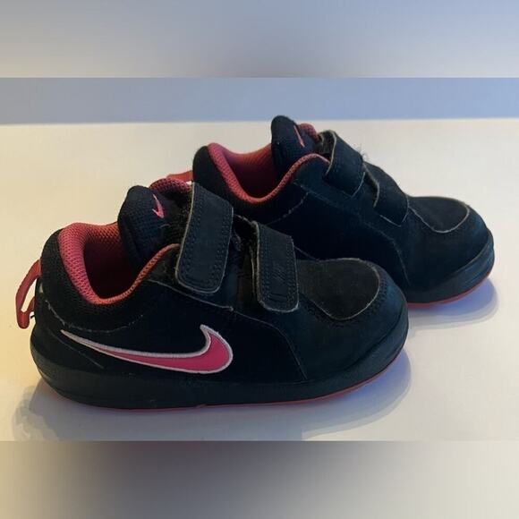 NIKE GIRLS VELCRO SNEAKER SIZE 7C MINT - Picture 1 of 5